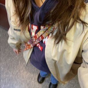 Meet your Posher, Hailey